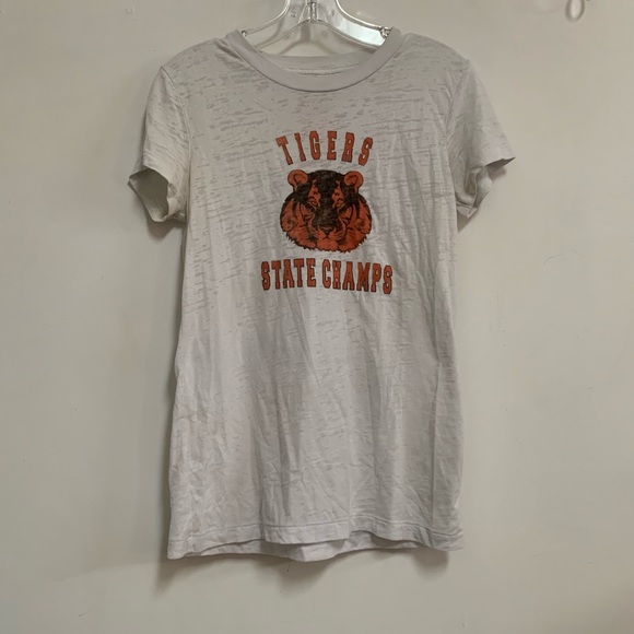 Old Navy Tigers t-shirt - Picture 2 of 4